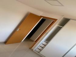 Apartamento para Venda em Aparecida de Goiânia - 3