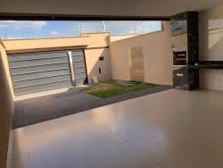 Casa para Venda em Aparecida de Goiânia - 2