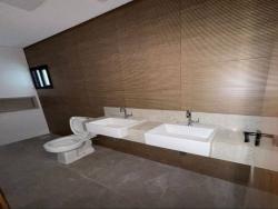 Sobrado para Venda em Goiânia - 5