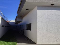 Casa para Venda em Goiânia - 3