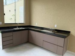 Casa para Venda em Goiânia - 3