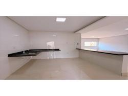 Casa para Venda em Goiânia - 5