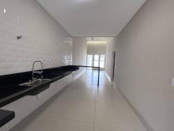 Casa para Venda em Goiânia - 4