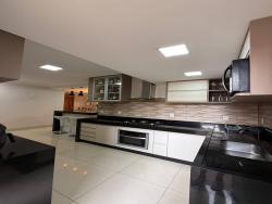 Casa para Venda em Goiânia - 4