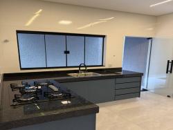 Casa para Venda em Goiânia - 5