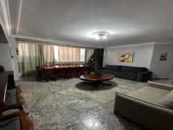Apartamento para Venda em Goiânia - 4
