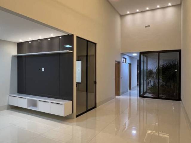 Casa para Venda em Goiânia - 4