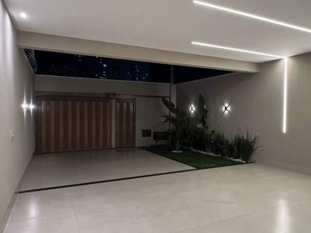 #2703 - Casa para Venda em Goiânia - GO