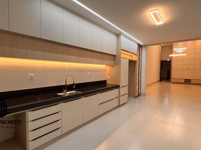 #2704 - Casa para Venda em Goiânia - GO