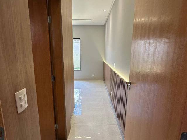 Casa para Venda em Goiânia - 4