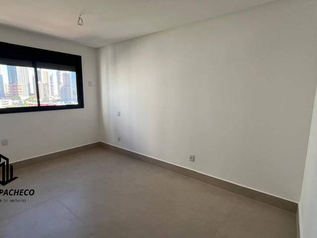 Apartamento para Venda em Goiânia - 4
