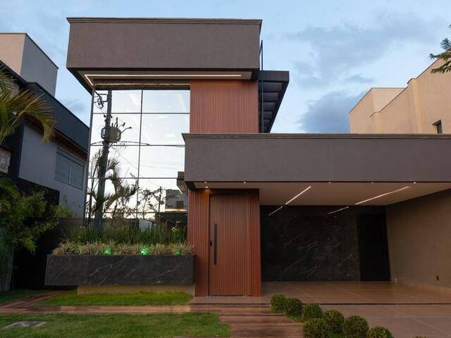 #2749 - Casa em condomínio para Venda em Aparecida de Goiânia - GO