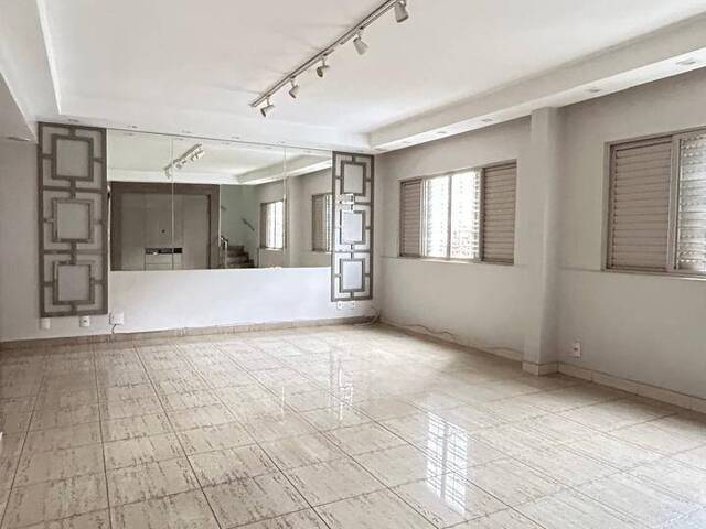 Venda em Setor Bueno - Goiânia