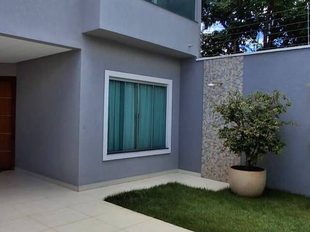 #1940 - Sobrado para Venda em Goiânia - GO