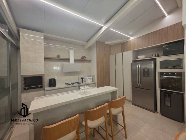 Venda em Parque Anhangüera II - Goiânia