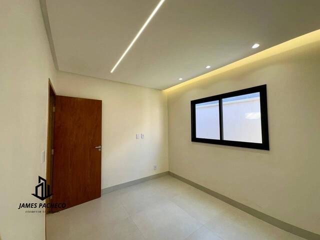 #2790 - Casa para Venda em Goiânia - GO