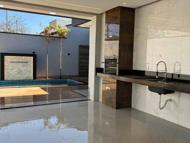 #2793 - Casa para Venda em Goiânia - GO