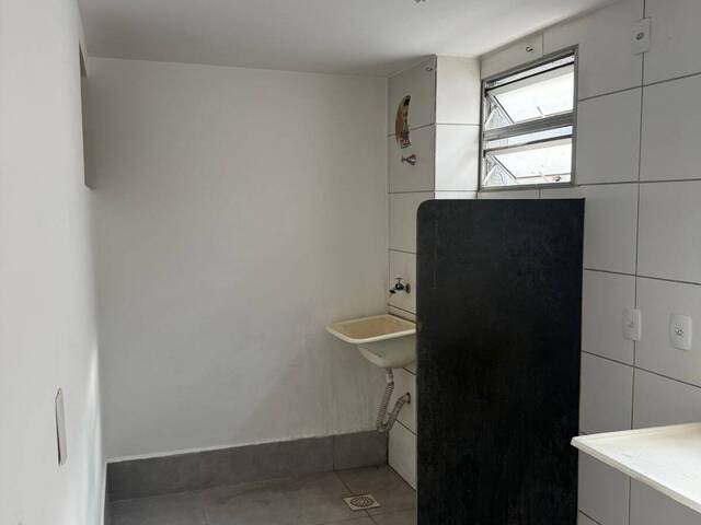 #2798 - Apartamento para Venda em Aparecida de Goiânia - GO