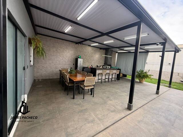 Casa para Venda em Aparecida de Goiânia - 5