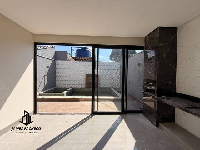 Casa para Venda em Goiânia - 5
