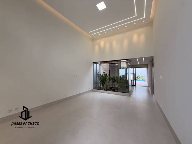 Casa para Venda em Goiânia - 4