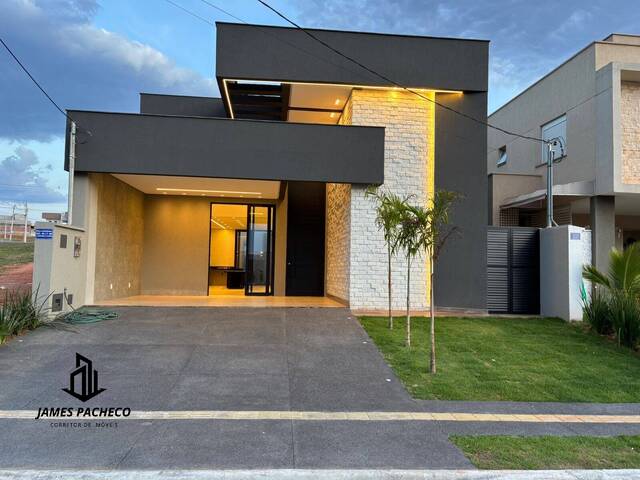 #2840 - Casa em condomínio para Venda em Senador Canedo - GO