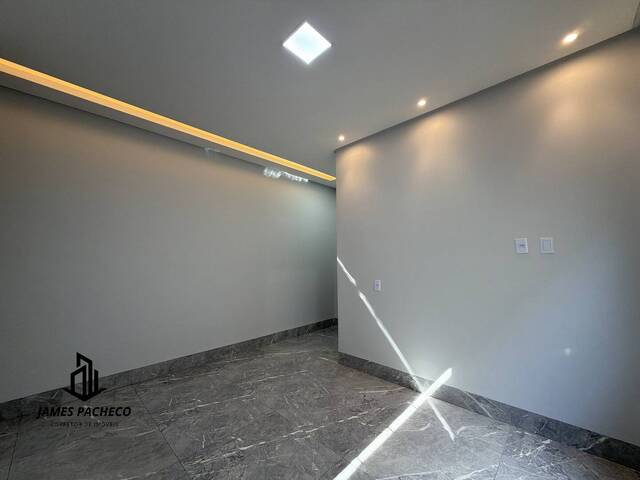 Casa para Venda em Goiânia - 5