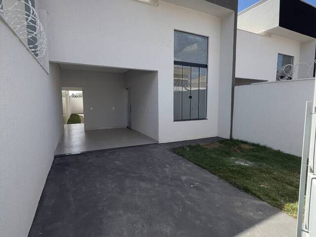 Casa para Venda em Goiânia - 5