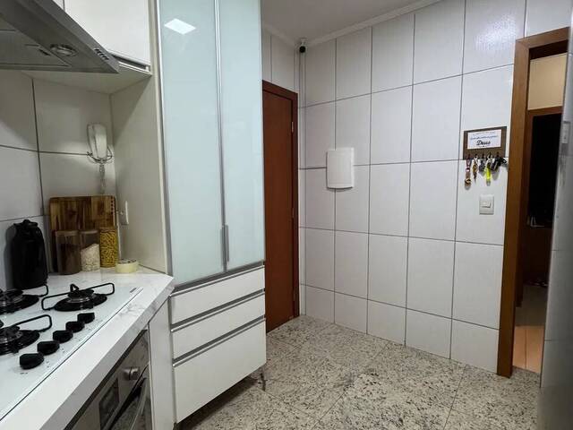 #2853 - Apartamento para Venda em Goiânia - GO