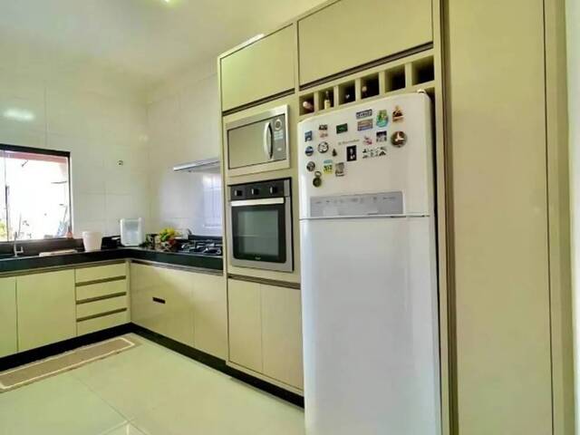 Casa para Venda em Goiânia - 4