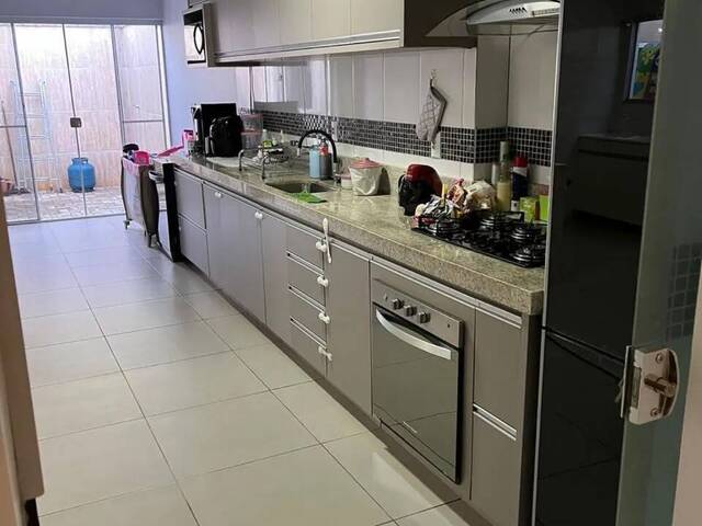 Casa em condomínio para Venda em Goiânia - 2
