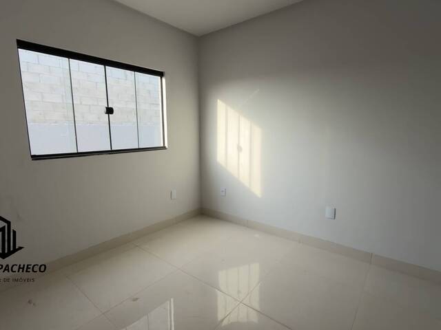 Casa para Venda em Goiânia - 4