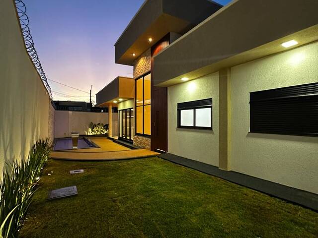 #2884 - Casa para Venda em Goiânia - GO