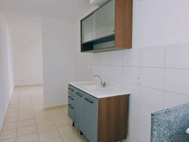 Apartamento para Venda em Goiânia - 4