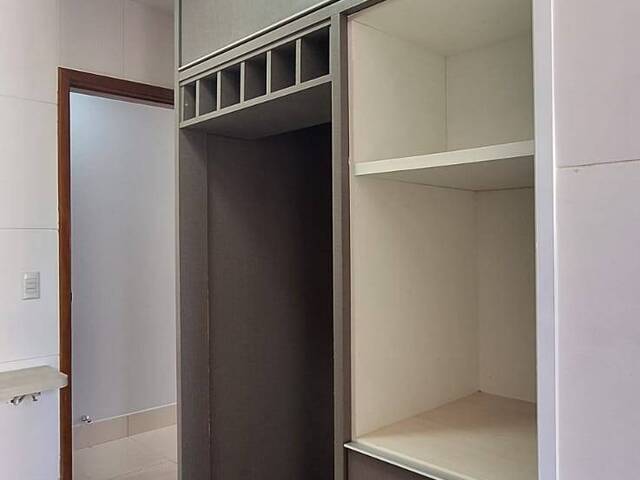 Apartamento para Venda em Goiânia - 5