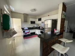 Casa para Venda em Goiânia - 5