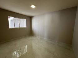 Casa para Venda em Goiânia - 3