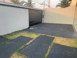 Casa para Venda em Goiânia - 3