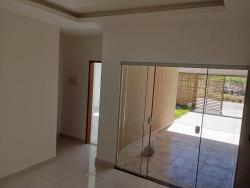 Casa para Venda em Aparecida de Goiânia - 2