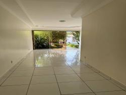 Casa para Venda em Goiânia - 4