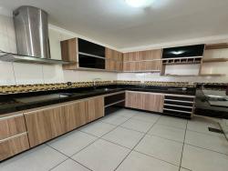 Casa para Venda em Goiânia - 2