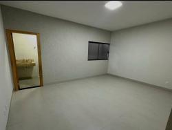 Casa para Venda em Goiânia - 3