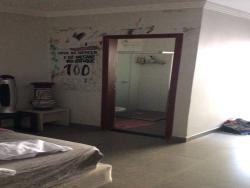 Sobrado para Venda em Goiânia - 4