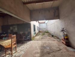 Casa para Venda em Goiânia - 3