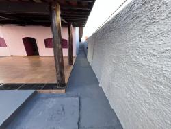 Casa para Venda em Goiânia - 3