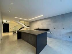 Casa para Venda em Senador Canedo - 4