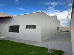 Casa para Venda em Goiânia - 3