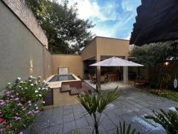 Sobrado para Venda em Goiânia - 4