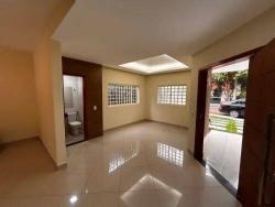 Sobrado para Venda em Goiânia - 5